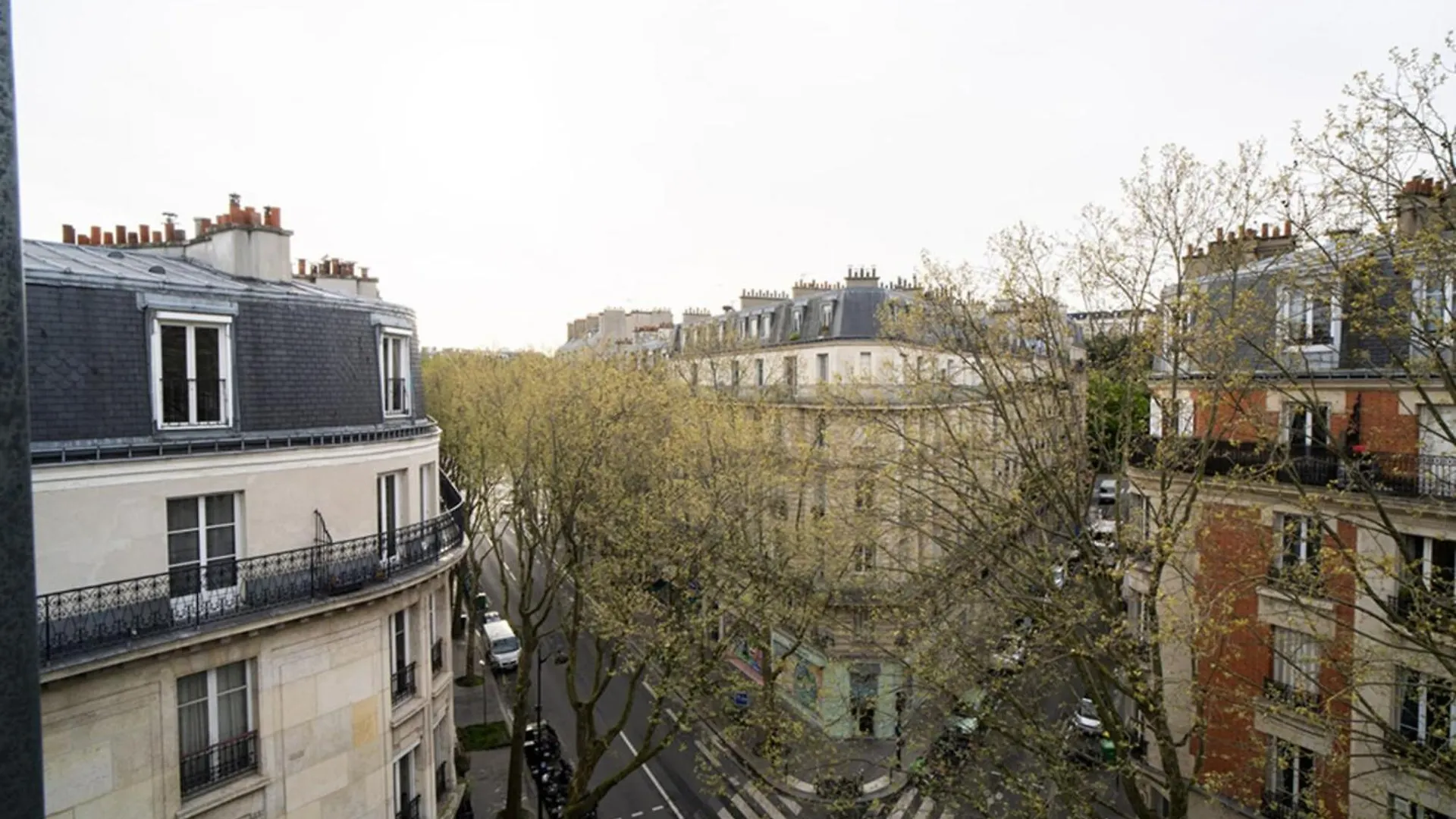 Near Buttes Chaumont Lägenhet Paris